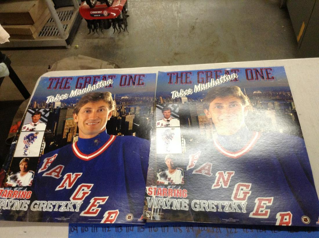 two Wayne gretzky 20x16: two Wayne gretzky 20x16