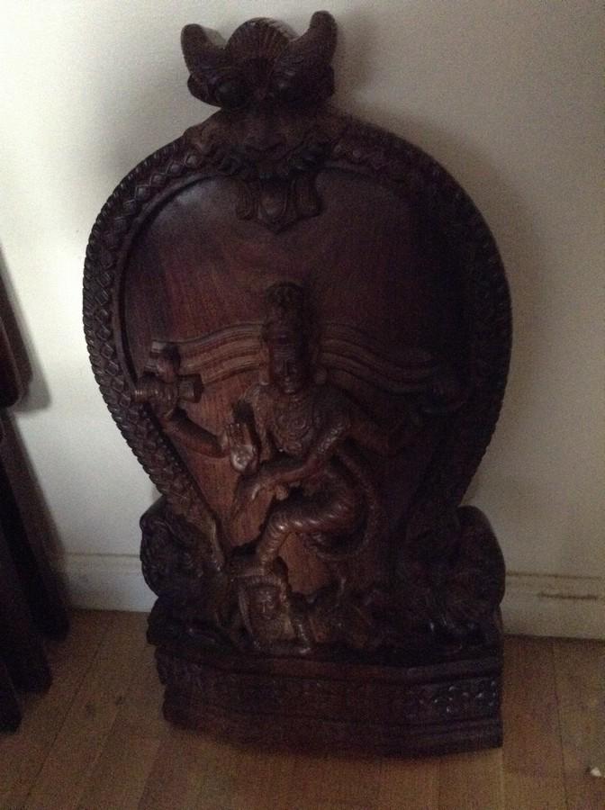 hand carved oriental wood carving 30"tallx15"acorss (1 of 1)