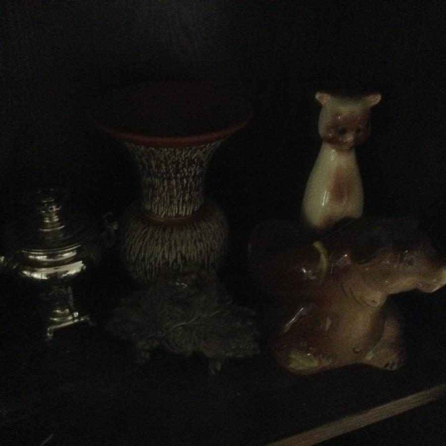 lot of vintage figurines vases and more (1 of 1)