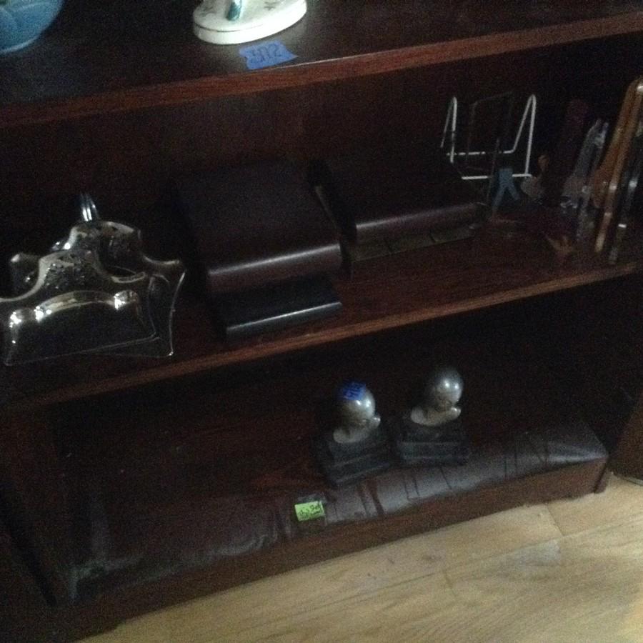 wall hangings and plate racks (1 of 1)