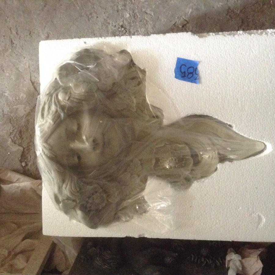 15" ceramic wall hanging (1 of 1)