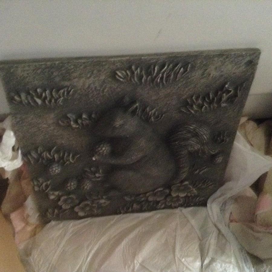 ceramic wall hanging squirrel (1 of 1)