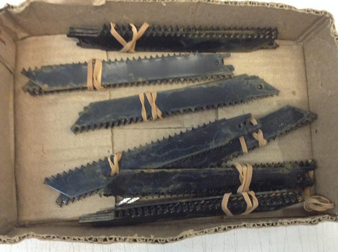 large amount of vintage blades: large amount of vintage blades