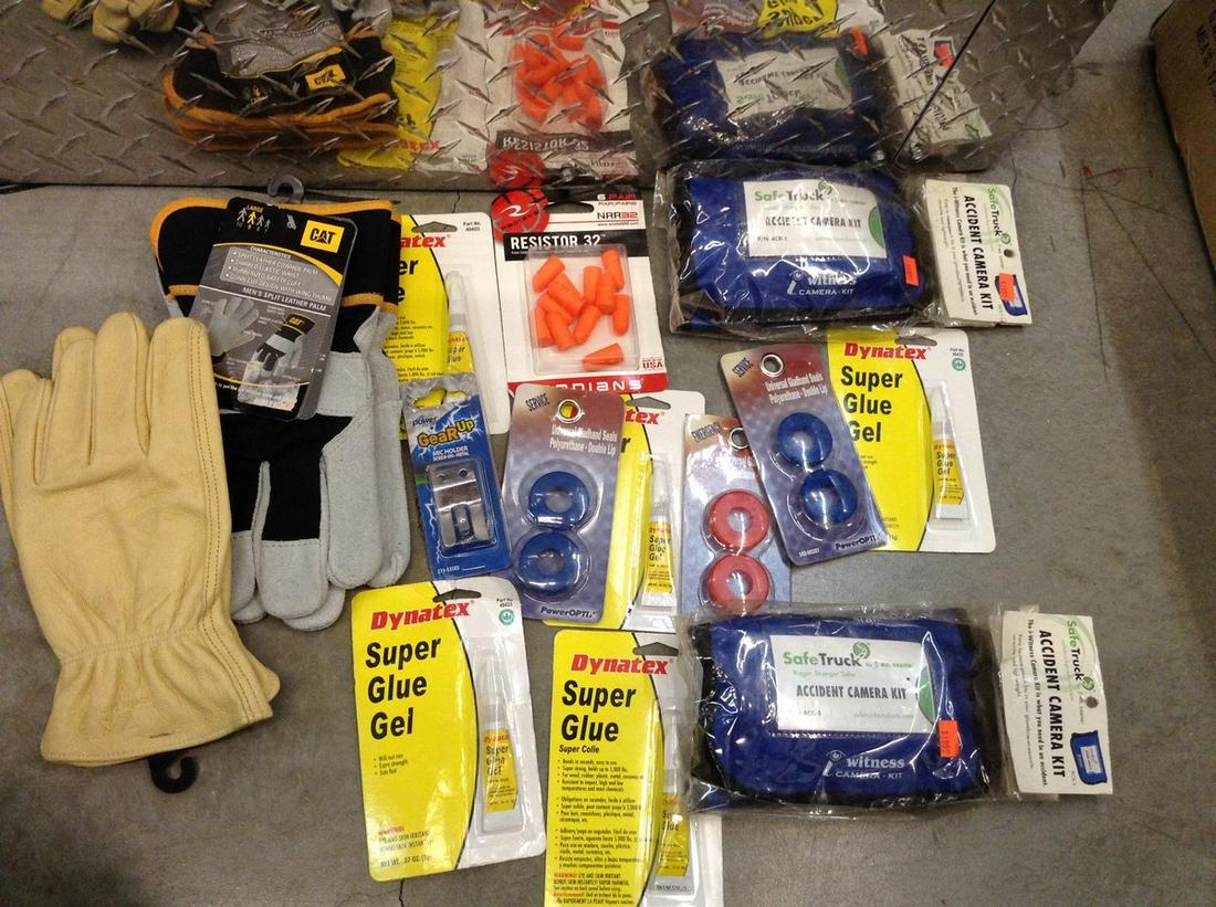 lot of gloves and more: lot of gloves and more
