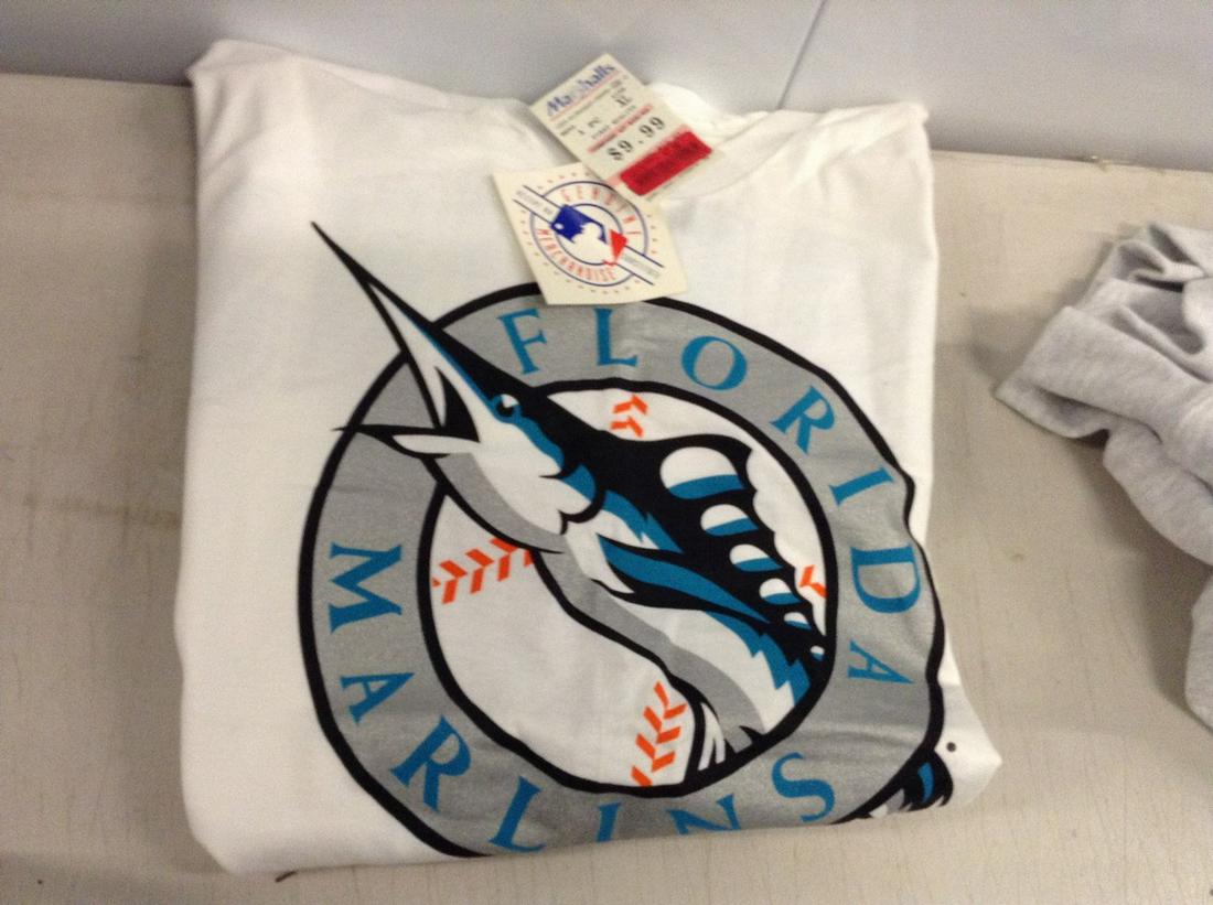original Florida marlins XL t-shirt w/tags: original Florida marlins XL t-shirt w/tags