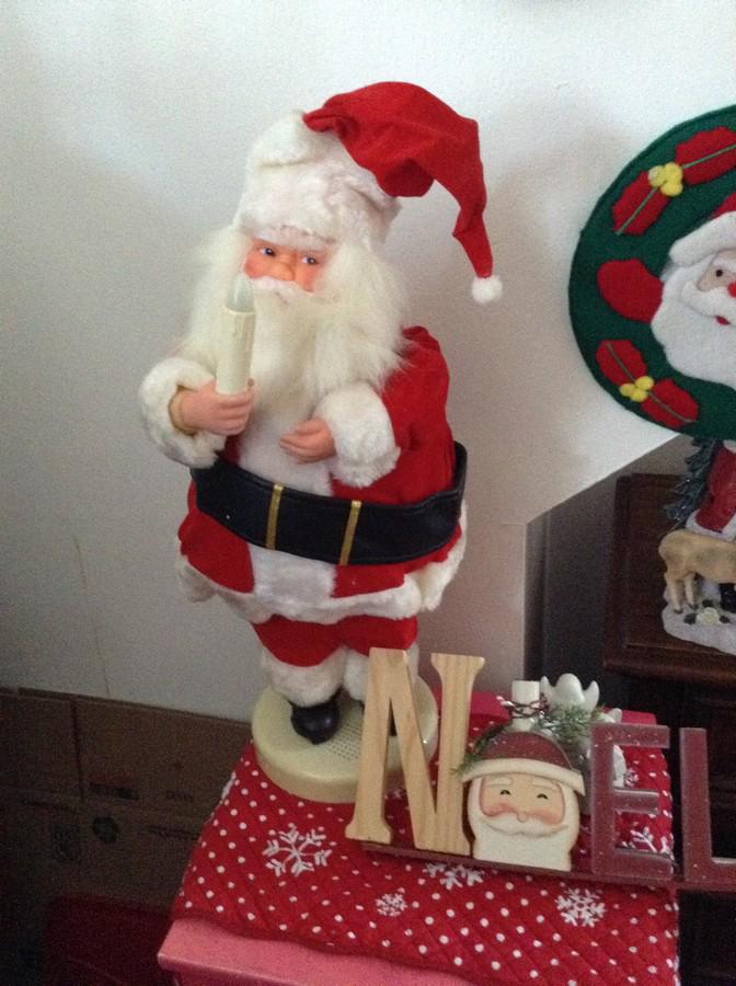 vintage dancing musical Santa and more (1 of 1)