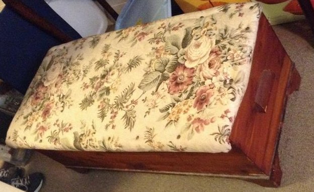pine chest 40x19: pine chest 40x19