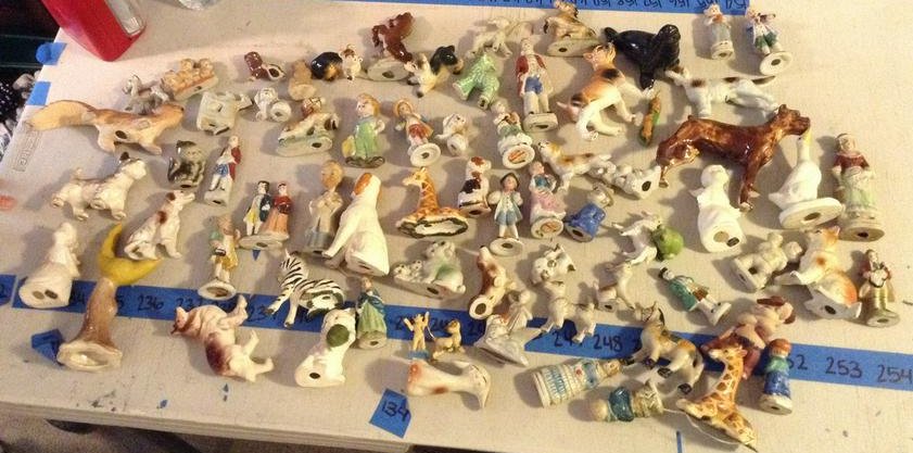 porcelain and ceramic made in japan figurines hand (1 of 1)