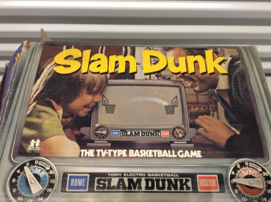 Slam Dunk vintage basketball game (1 of 1)