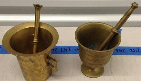 Lot of 2 Mortar and pestle: Lot of 2 Mortar and pestle