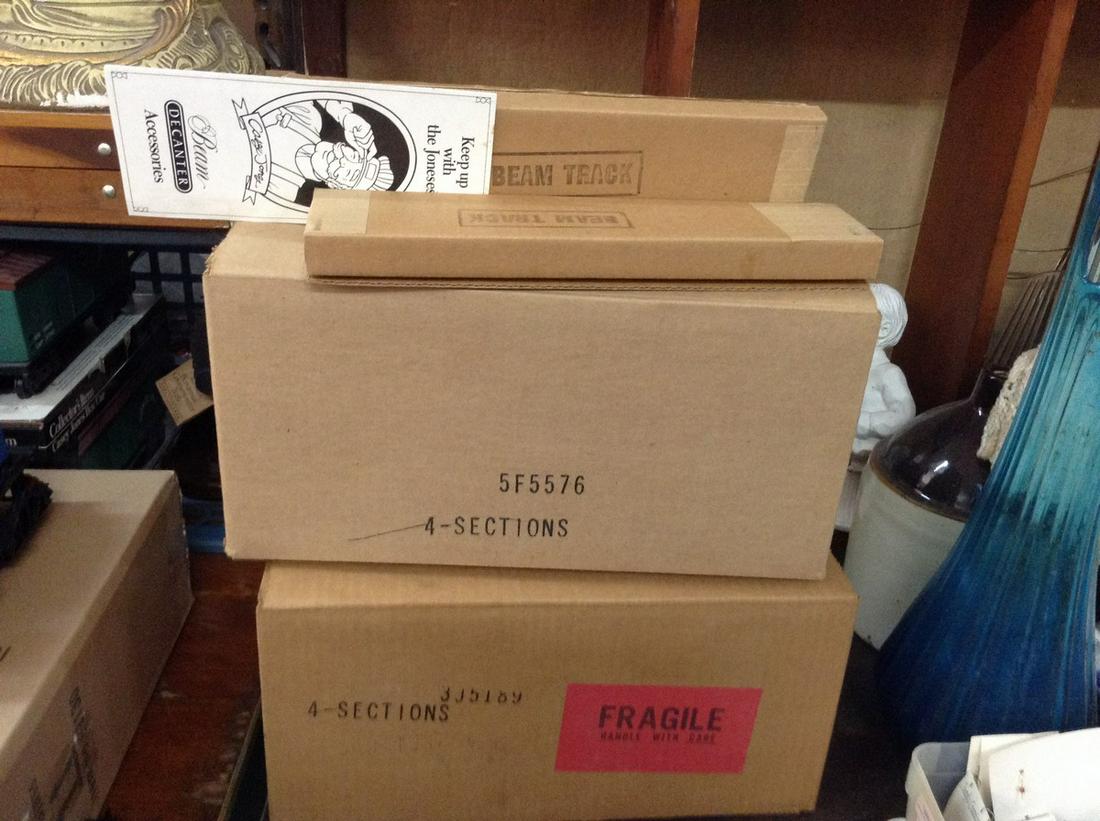 Jim beam decanter track sets (1 of 1)