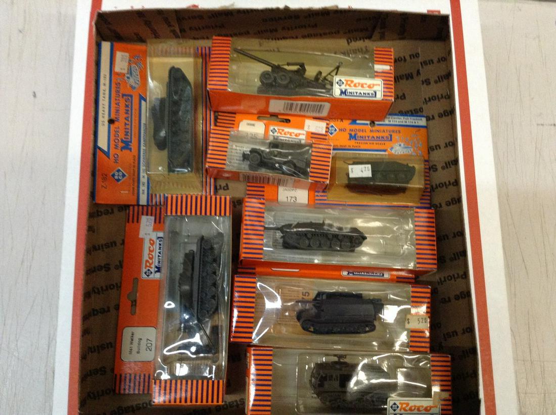 Rocco large amount of mini military vehicles (1 of 1)