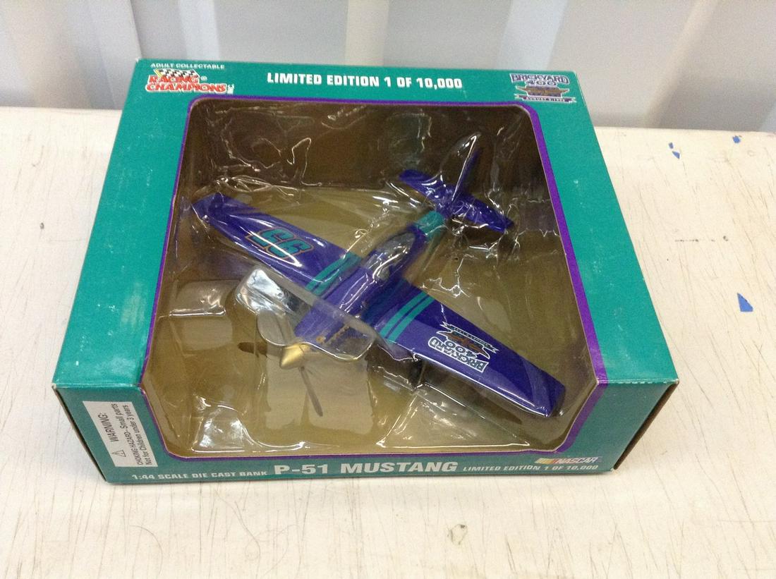 p-51 diecast brickyard 400 airplane: p-51 diecast brickyard 400 airplane