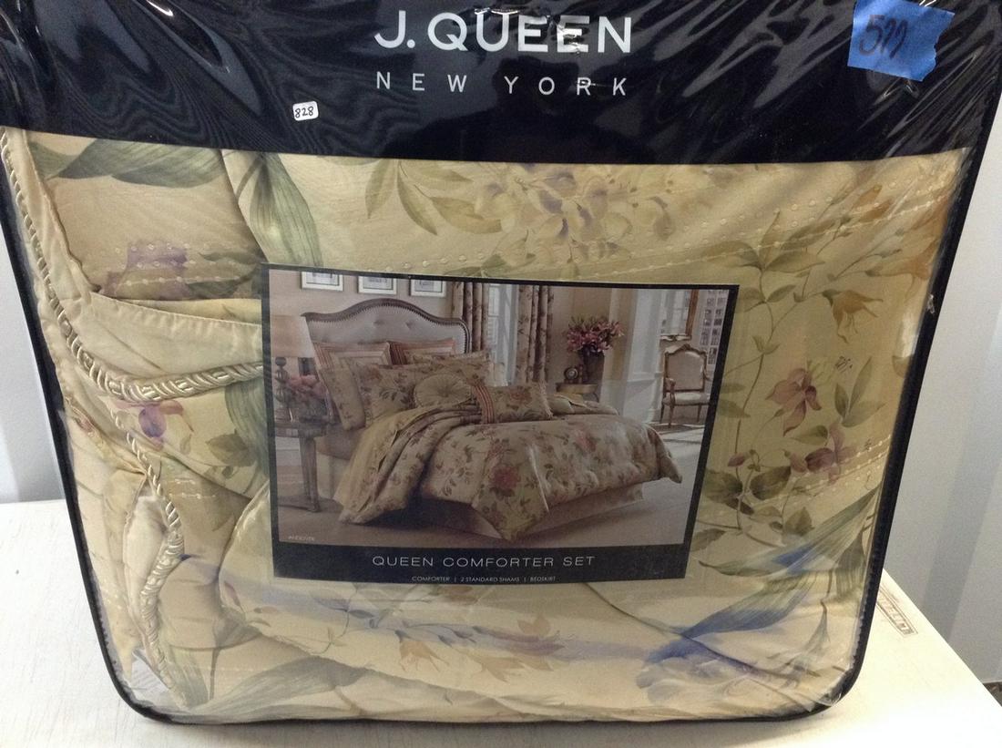 new queen size comforter set (1 of 1)