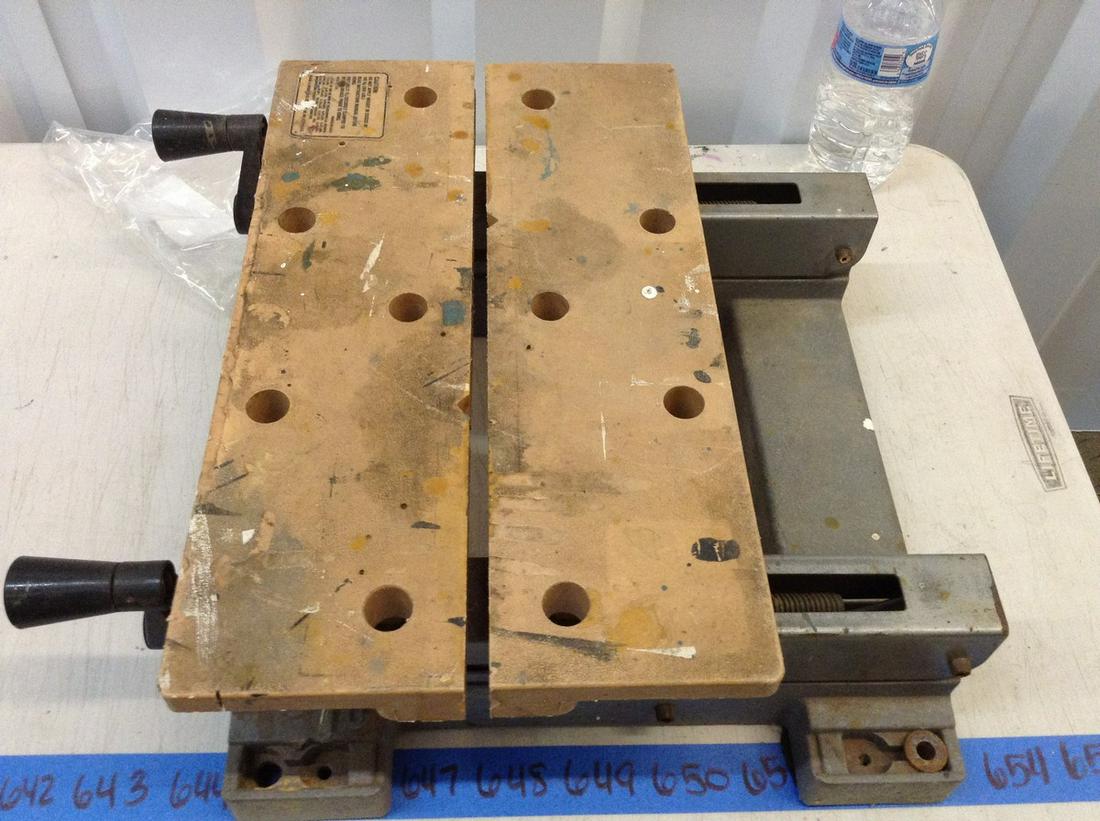 black and decker workmate portable work bench (1 of 1)