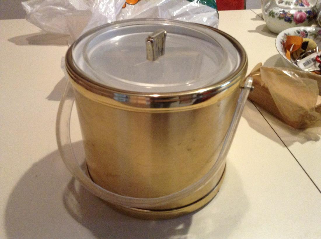 mcm ice bucket (1 of 1)