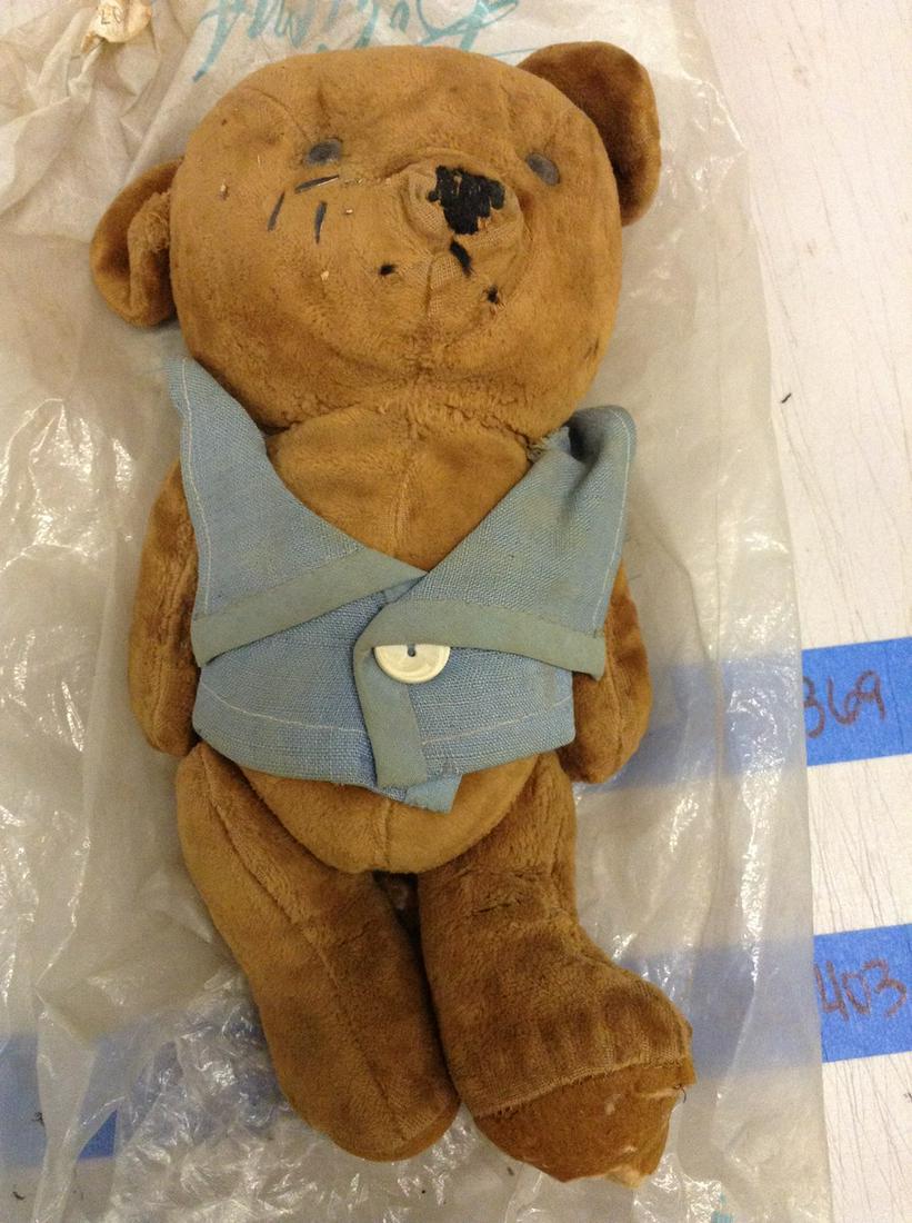 vintage very old teddy bear (1 of 1)