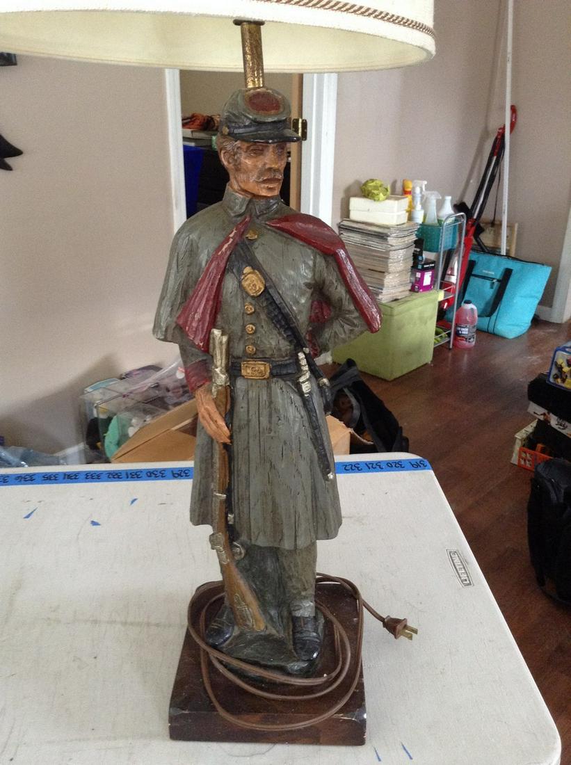 confederate soldier lamp no damage measures 24" tall,: confederate soldier lamp no damage measures 24" tall, with shade is 40" tall