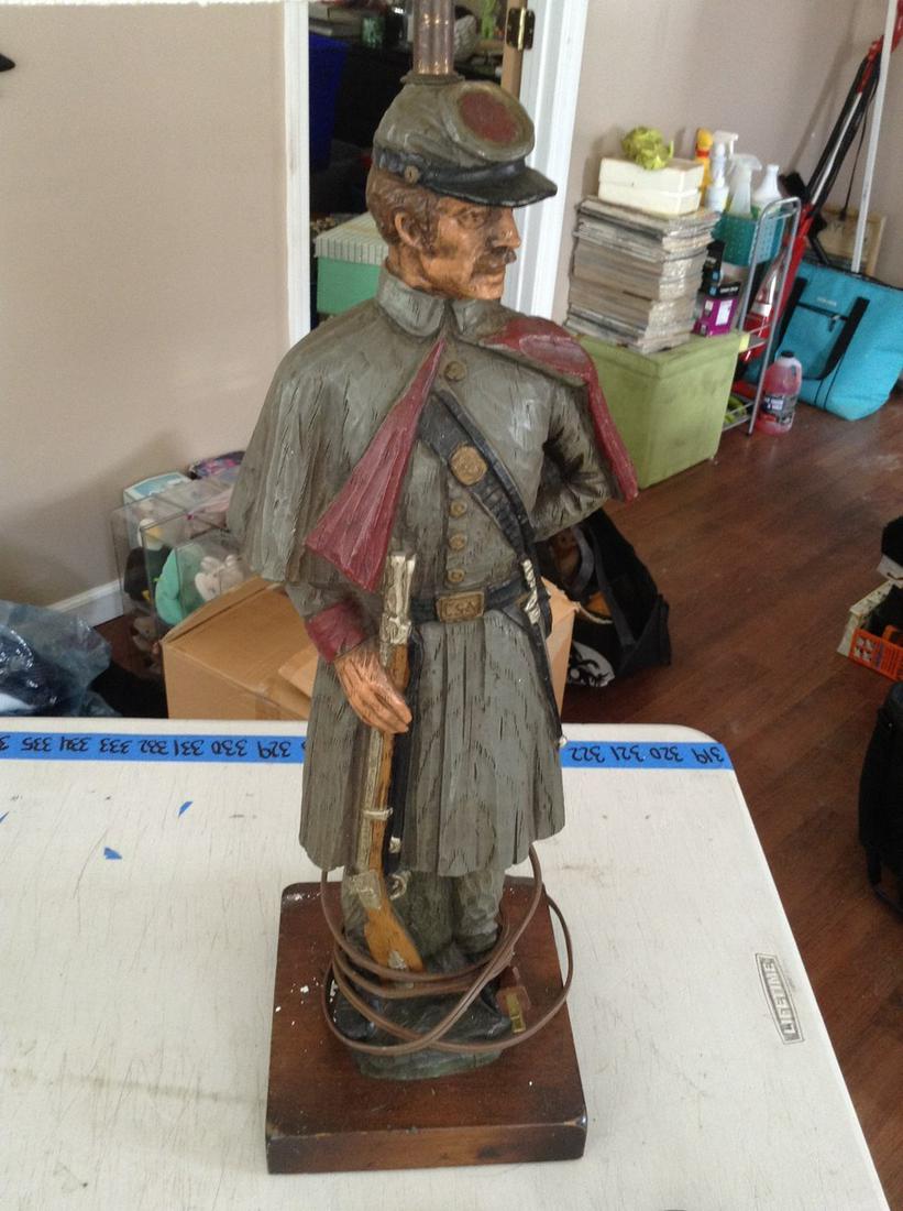 confederate soldier lamp no damage measures 24" tall,: confederate soldier lamp no damage measures 24" tall, with shade is 40" tall