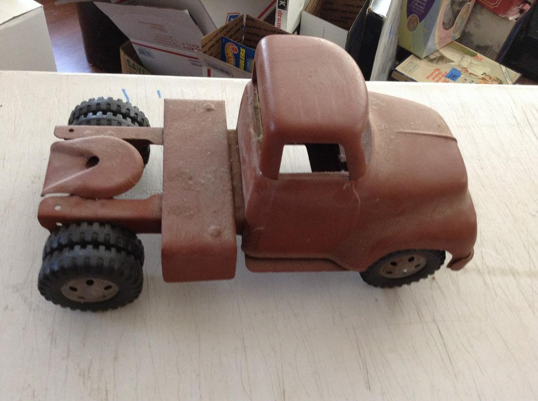 early Tonka truck: early Tonka truck