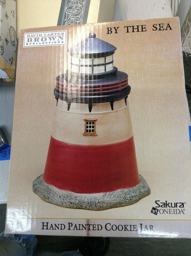 David carter brown lighthouse cookie jar: David carter brown lighthouse cookie jar