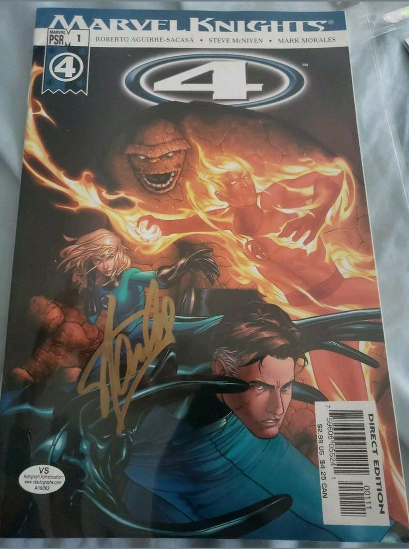 Stan Lee signed comic with COA: Stan Lee signed comic with COA