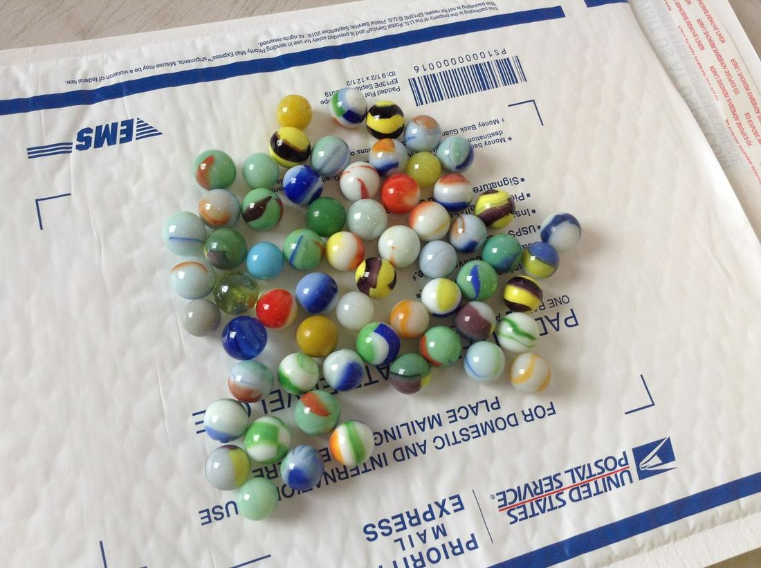 lot of Early 1930s marbles: lot of Early 1930s marbles