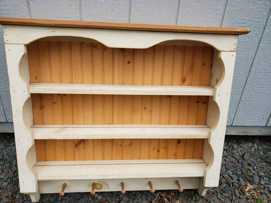 Solid wood wall hanging shelves with coat rack: Solid wood wall hanging shelves with coat rack