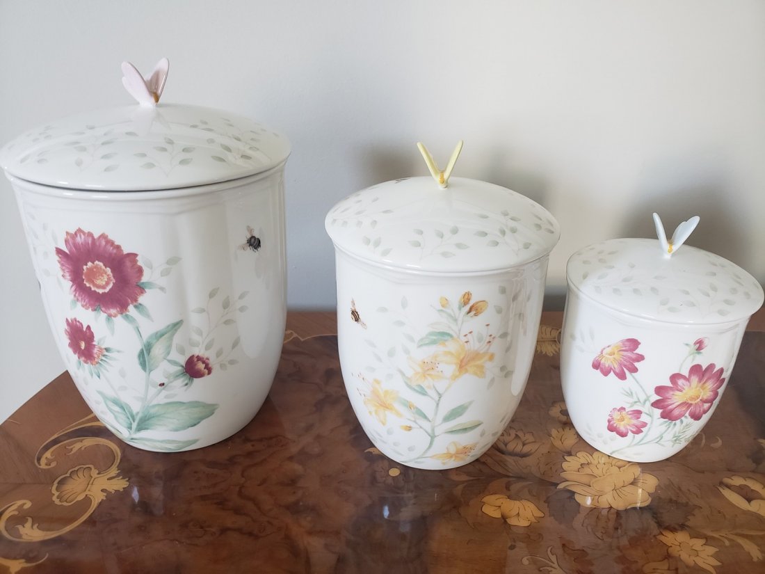 Lenox Butterfly Meadow 3-piece canister set: Lenox Butterfly Meadow 3-piece canister set