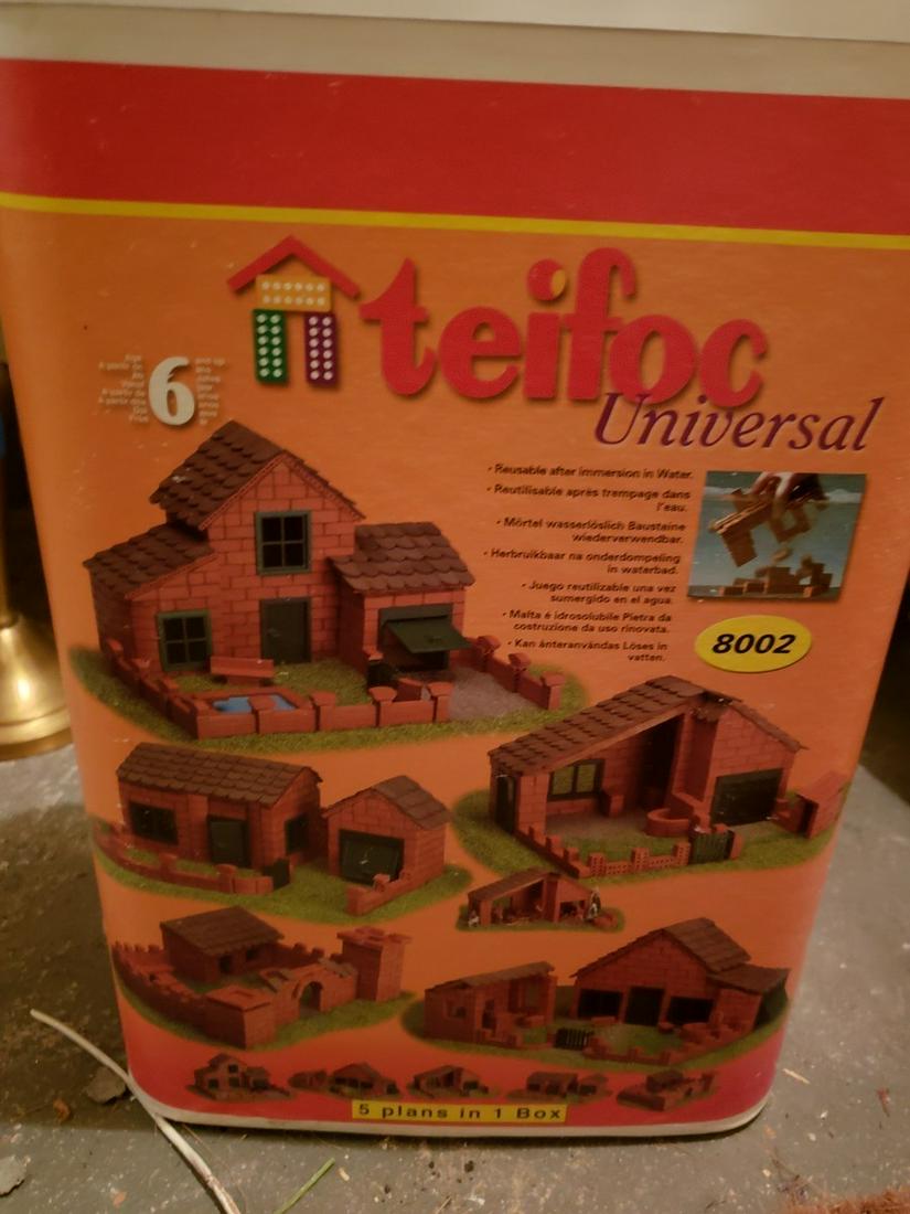 Teifoc 5 Plan Univeral Brick construction set: Teifoc 5 Plan Univeral Brick construction set