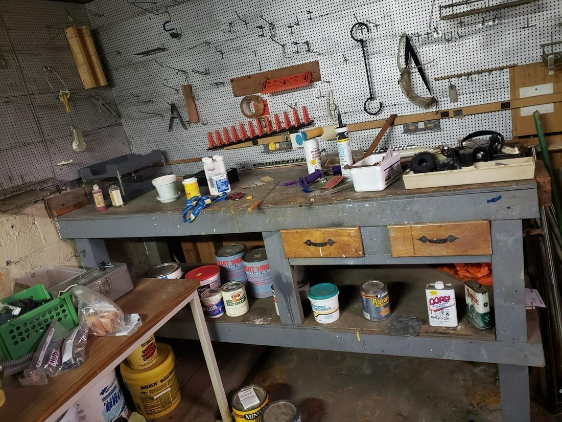 All items on and in workbench: All items on and in workbench