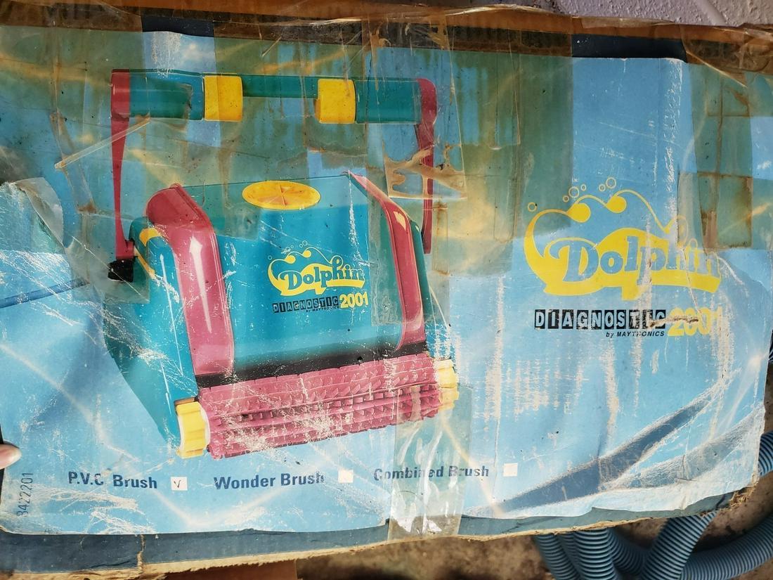 Brand New dolphin pool vaccum: Brand New dolphin pool vaccum