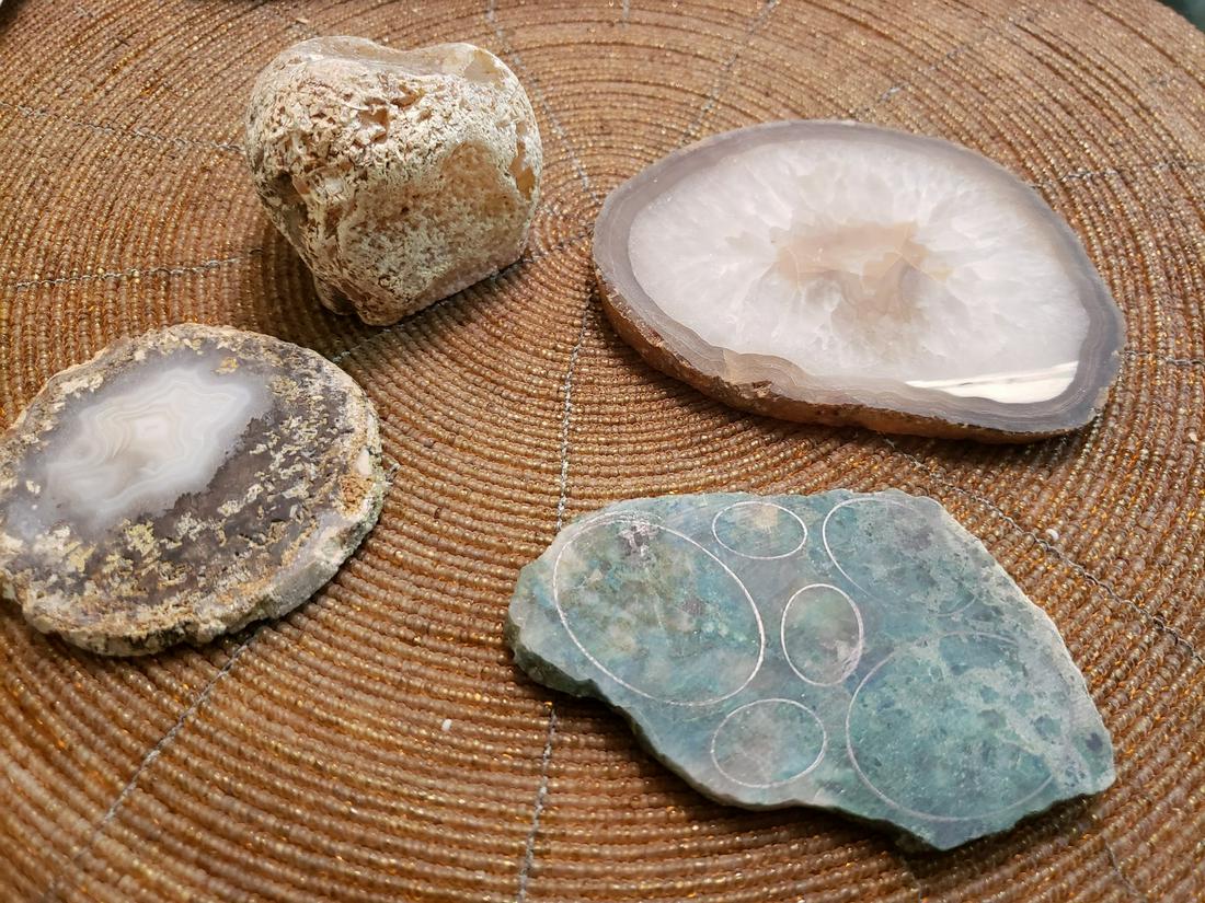 lot of geodes: lot of geodes