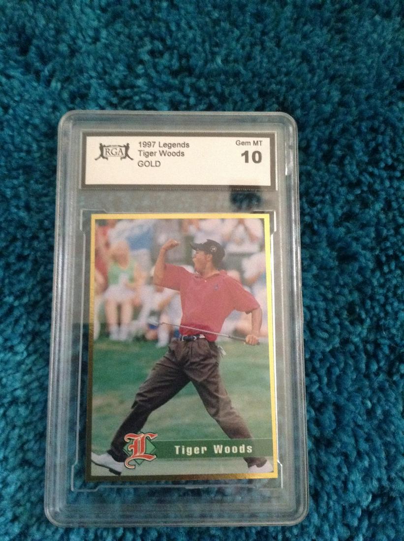 graded 10 1997 tiger woods gold card RGA (Art) (1 of 1)