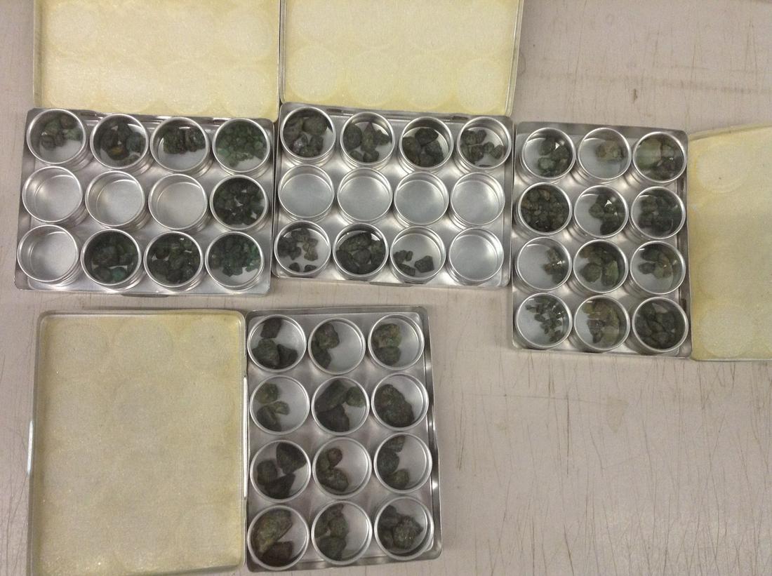 Lot of assorted minerals (1 of 1)