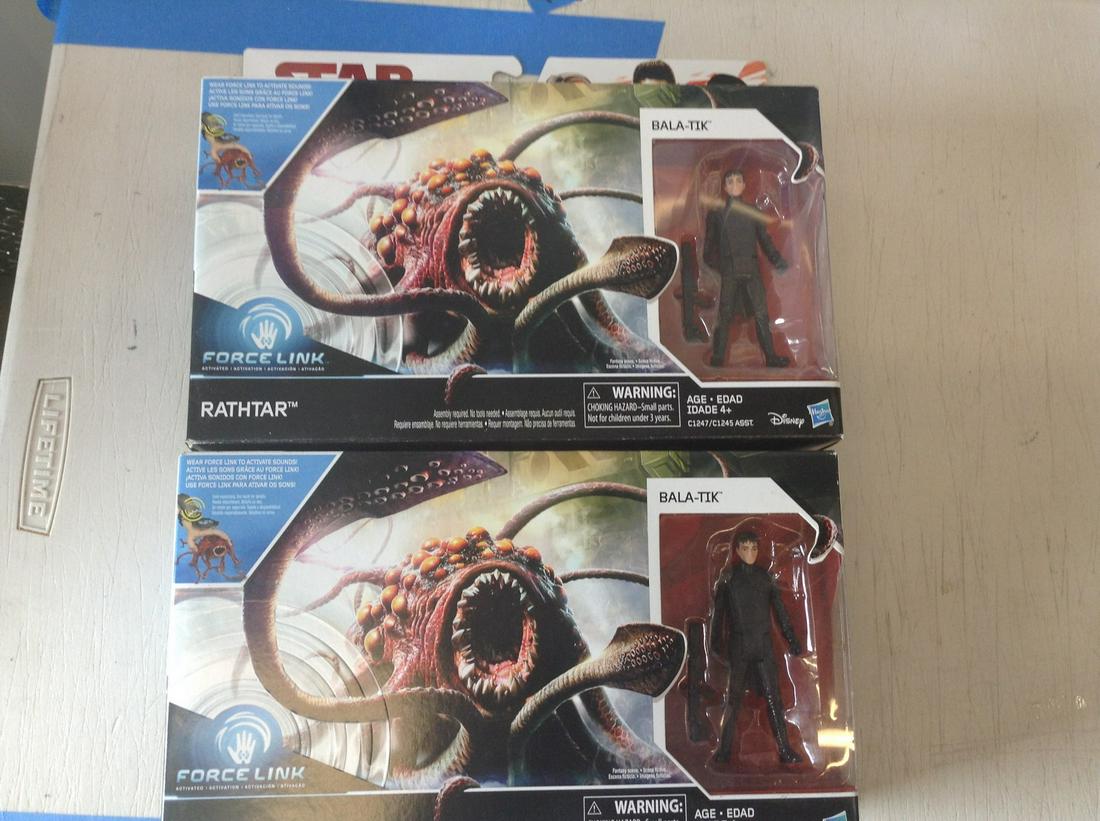 lot of two star wars rathtar figures new in the package (1 of 1)