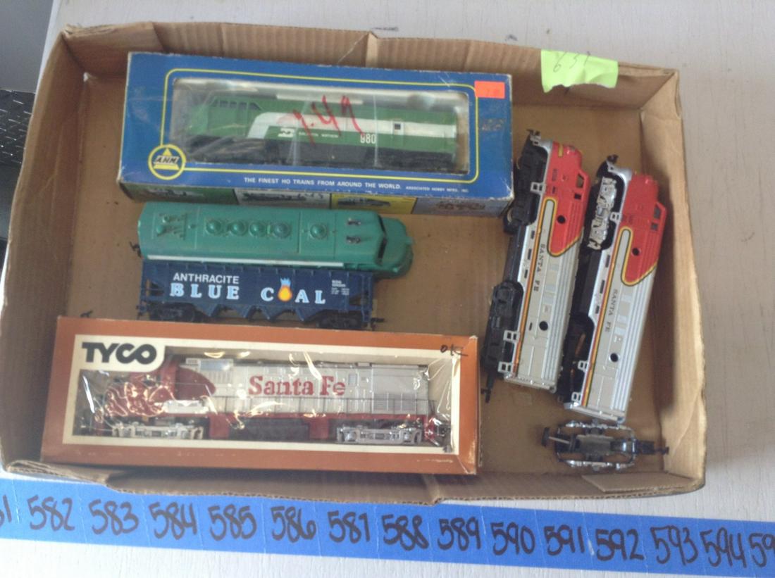 lot of 5 ho train engines (1 of 1)