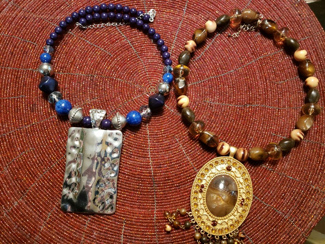 Two gorgeous stoned necklaces: Two gorgeous stoned necklaces