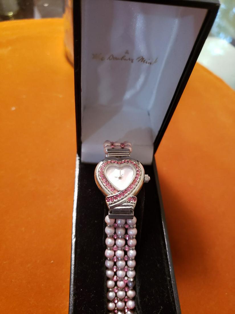 The Danbury Mint pink heart watch: The Danbury Mint pink heart watch