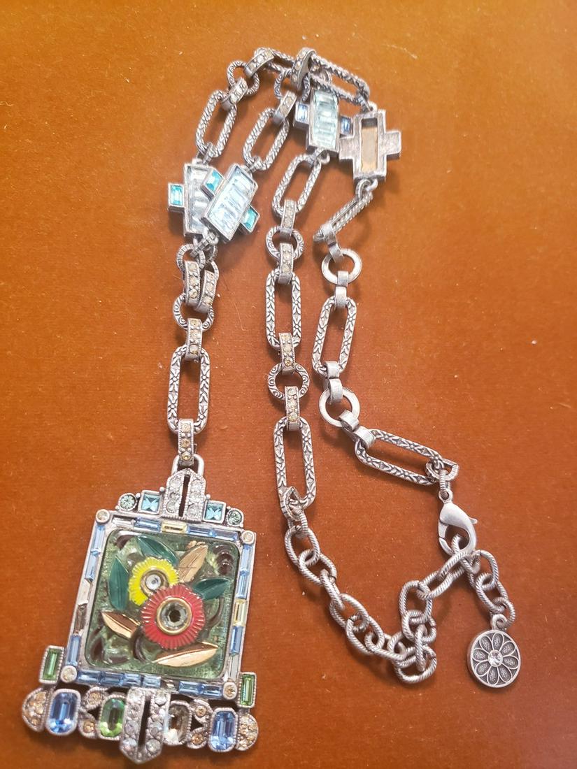 Unique silver necklace with pendant (1 of 1)