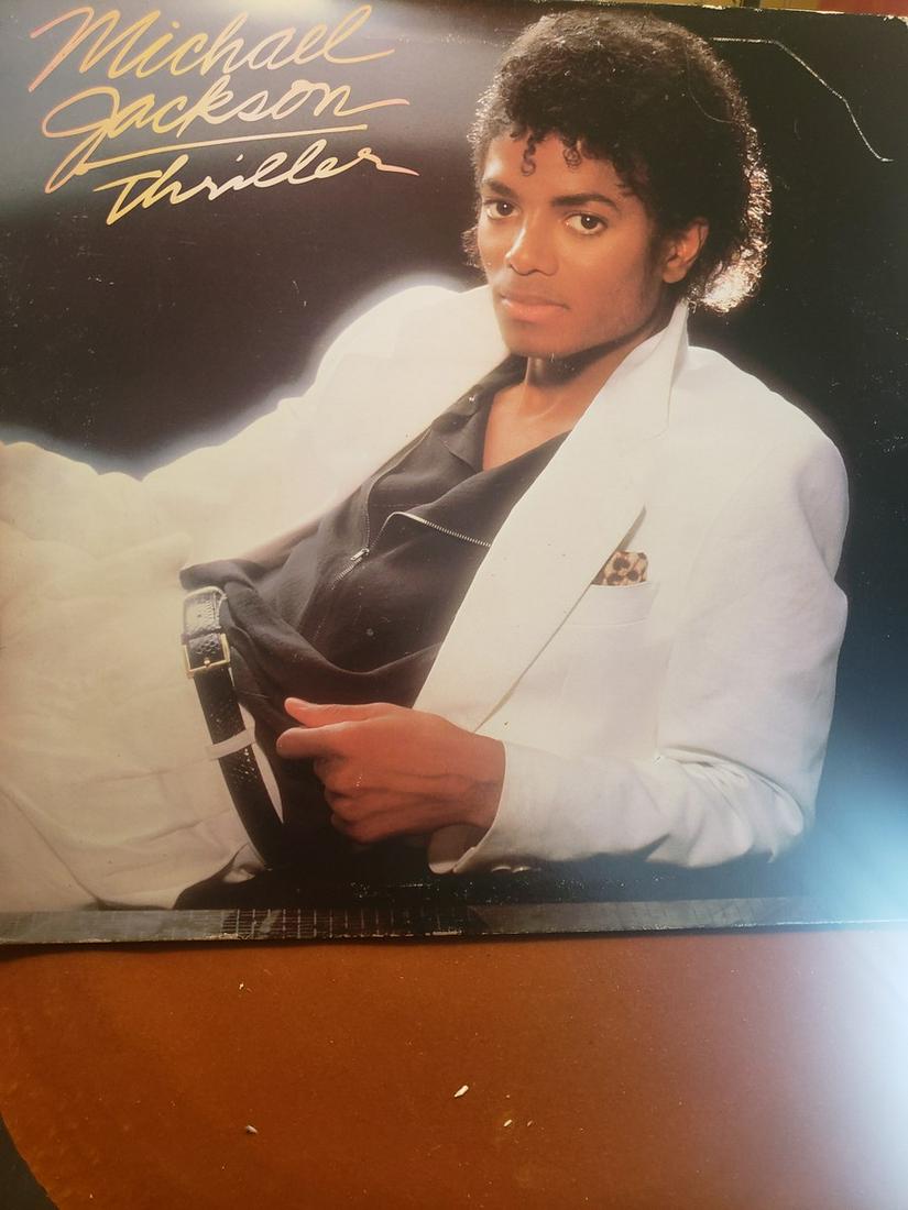 Michael Jackson Thriller album (1 of 1)