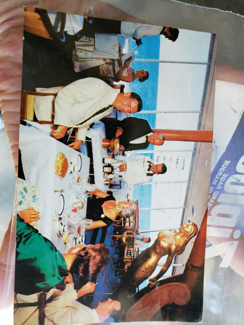 Ted Williams signed post card - see description: Dining in the Yankee Clipper room - post card to Miss Ann Parsons signed "Greetings x Ted" - no coa