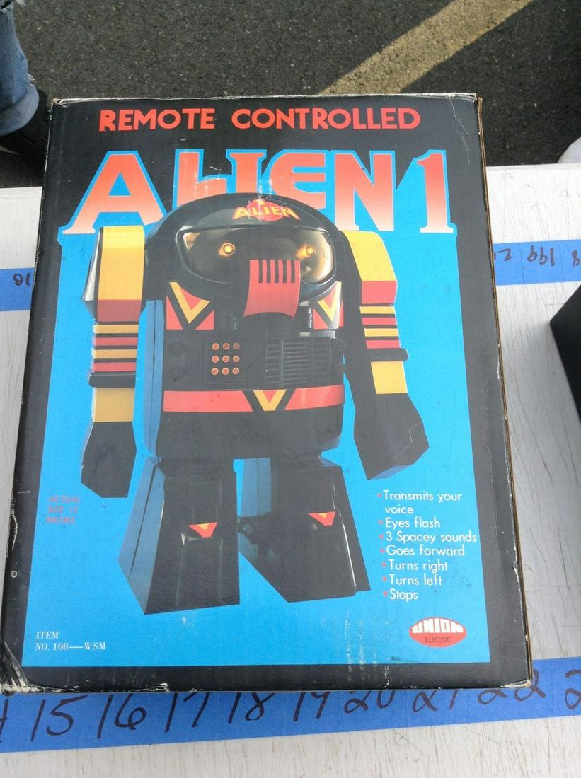 remote control alien 1 union toys in box: remote control alien 1 union toys in box