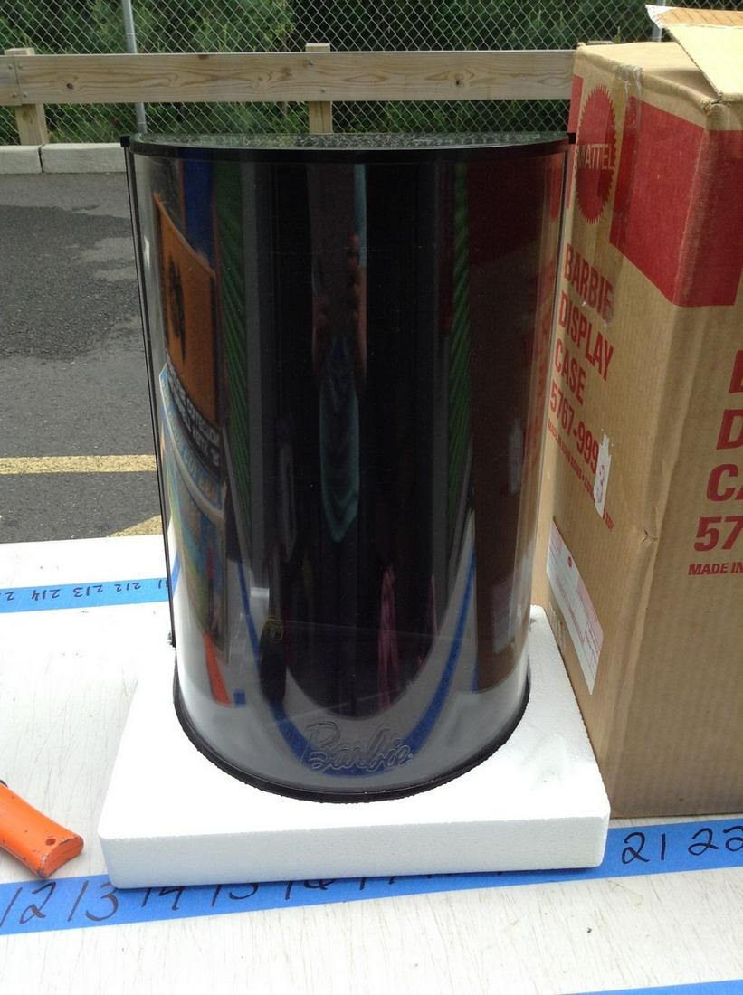 new in the package signed bob Mackie barbie display (1 of 1)