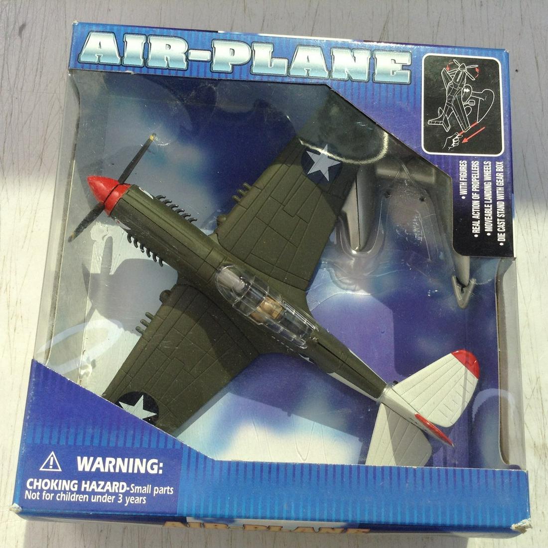 diecast airplane new in package: diecast airplane new in package