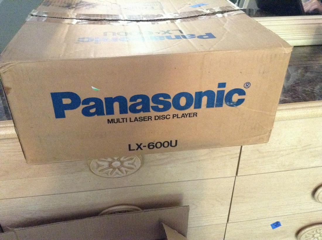 Panasonic disc laser player (1 of 1)