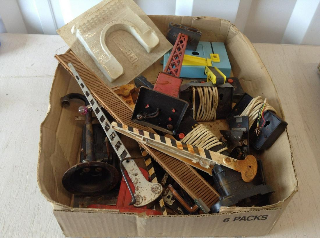 large amount of o gauge train switches and more: large amount of o gauge train switches and more