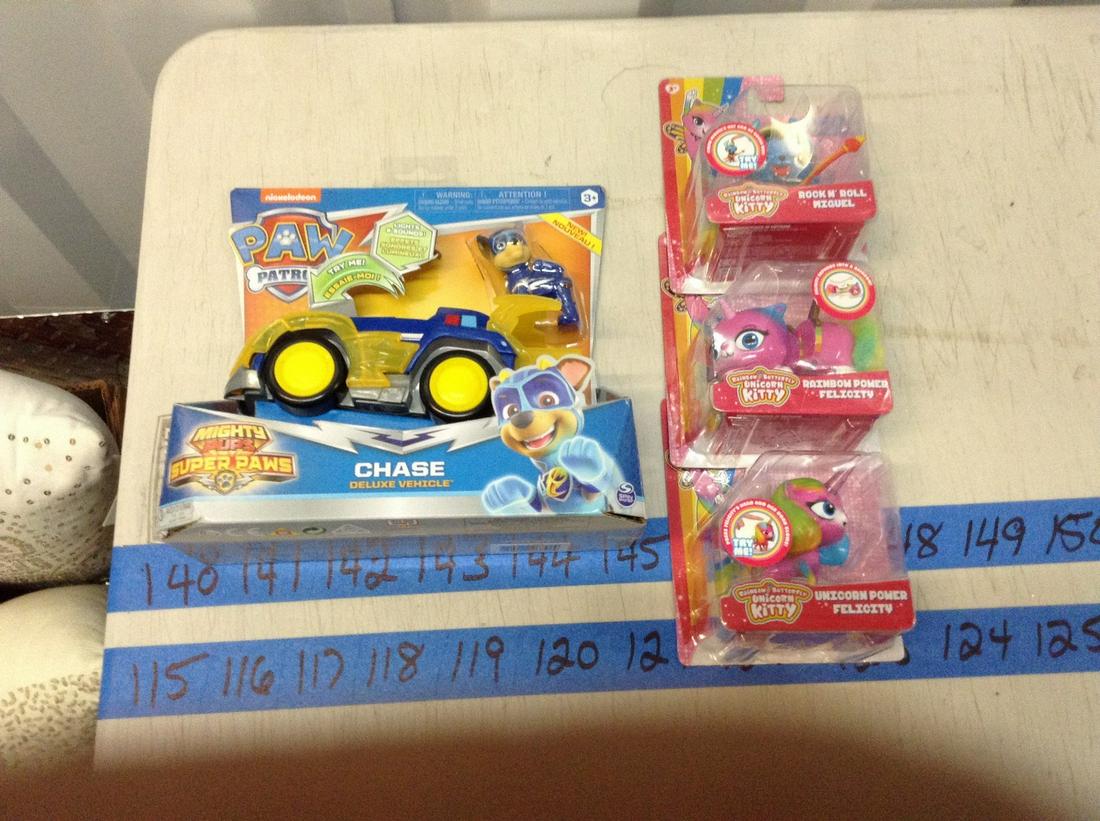 lot of paw patrol and unicorn kitties new in package: lot of paw patrol and unicorn kitties new in package