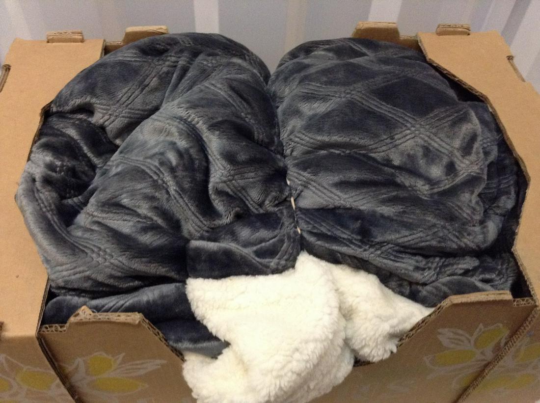 king size new plush throw blanket: king size new plush throw blanket