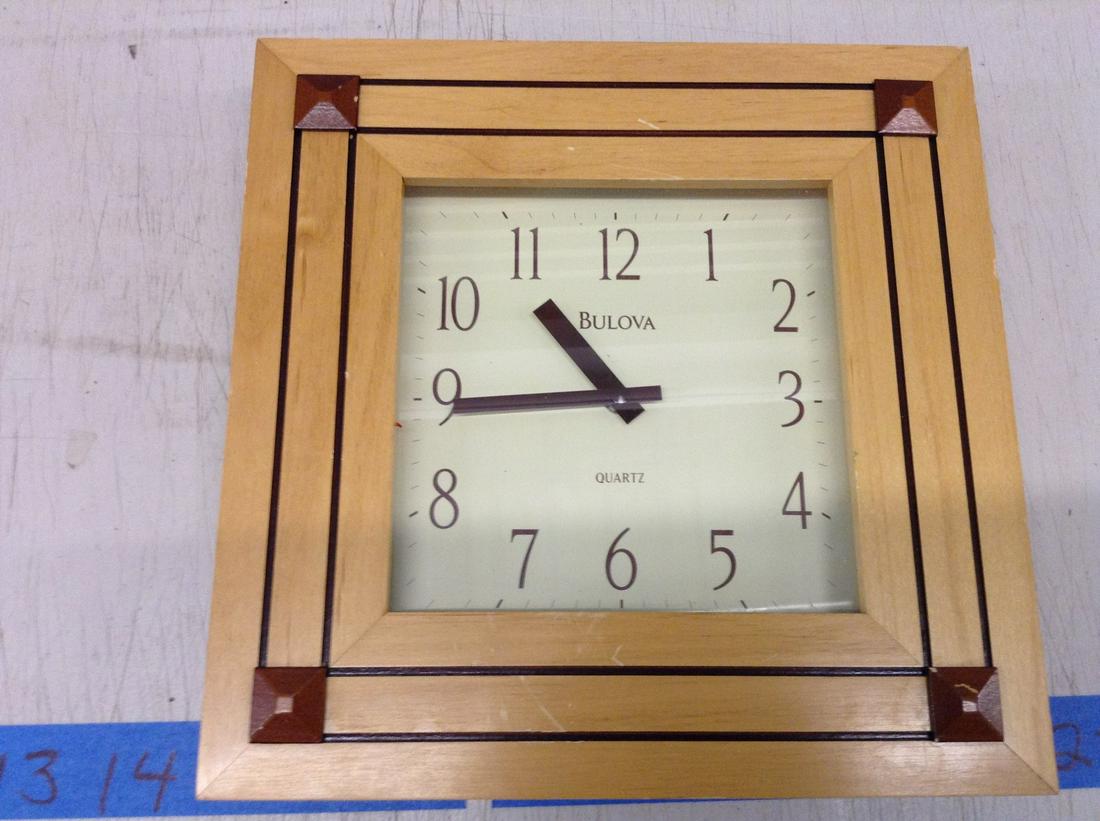 Bulova quartz wall hanging clock 12x13 (1 of 1)